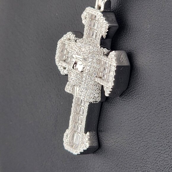 Sterling Silver 925 Cross Necklace with Jesus Face  Religious Pendant - Picture 7 of 12